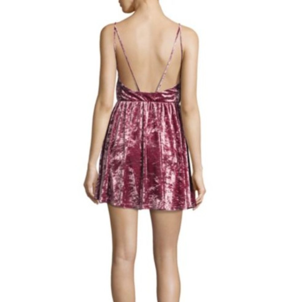 NWT Romeo & Juliet Velvet Spaghetti Strap Dress - Picture 3 of 7